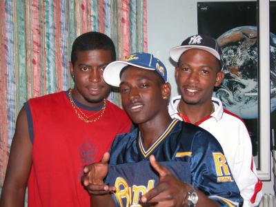dj manix , clavely et sonny 